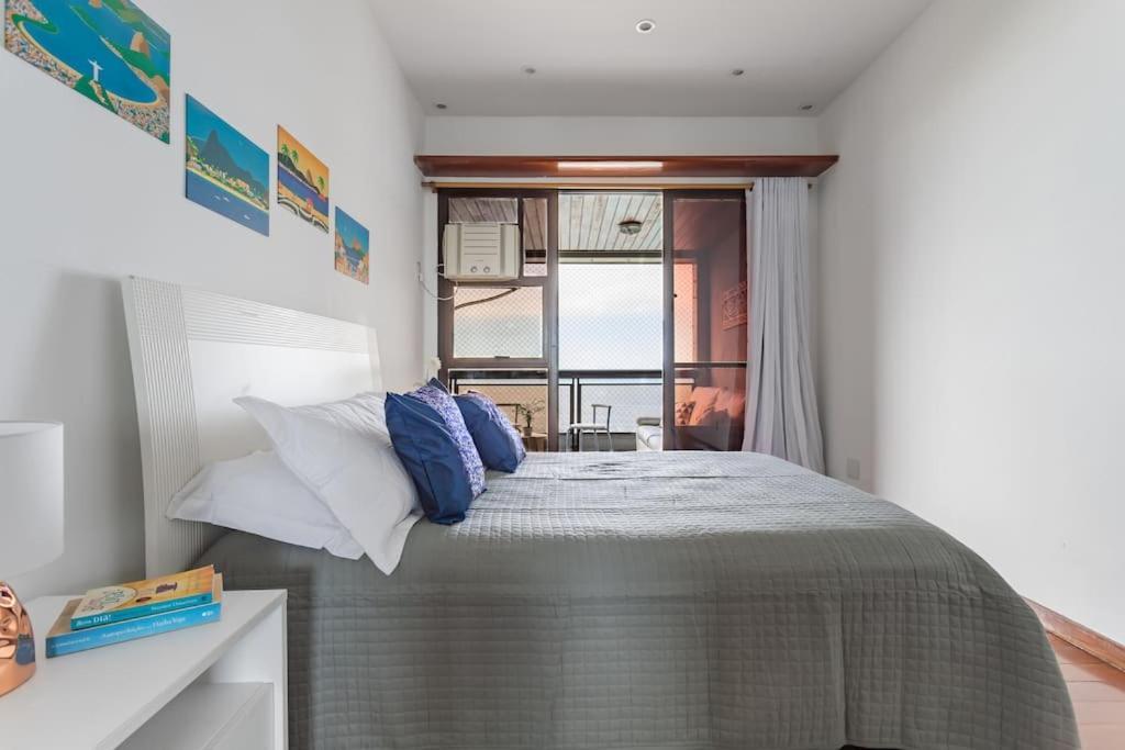 Appartamento Vista De Cinema Do 19 Andar Da Barra Da Tijuca - Portaria 24h, Estacionamento, Wi-fi 35mbps, Ar Condicionado - Banheiro Recem Reformado *