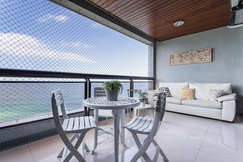Vista De Cinema Do 19 Andar Da Barra Da Tijuca - Portaria 24h, Estacionamento, Wi-fi 35mbps, Ar Condicionado - Banheiro Recem Reformado * Rio de Janeiro
